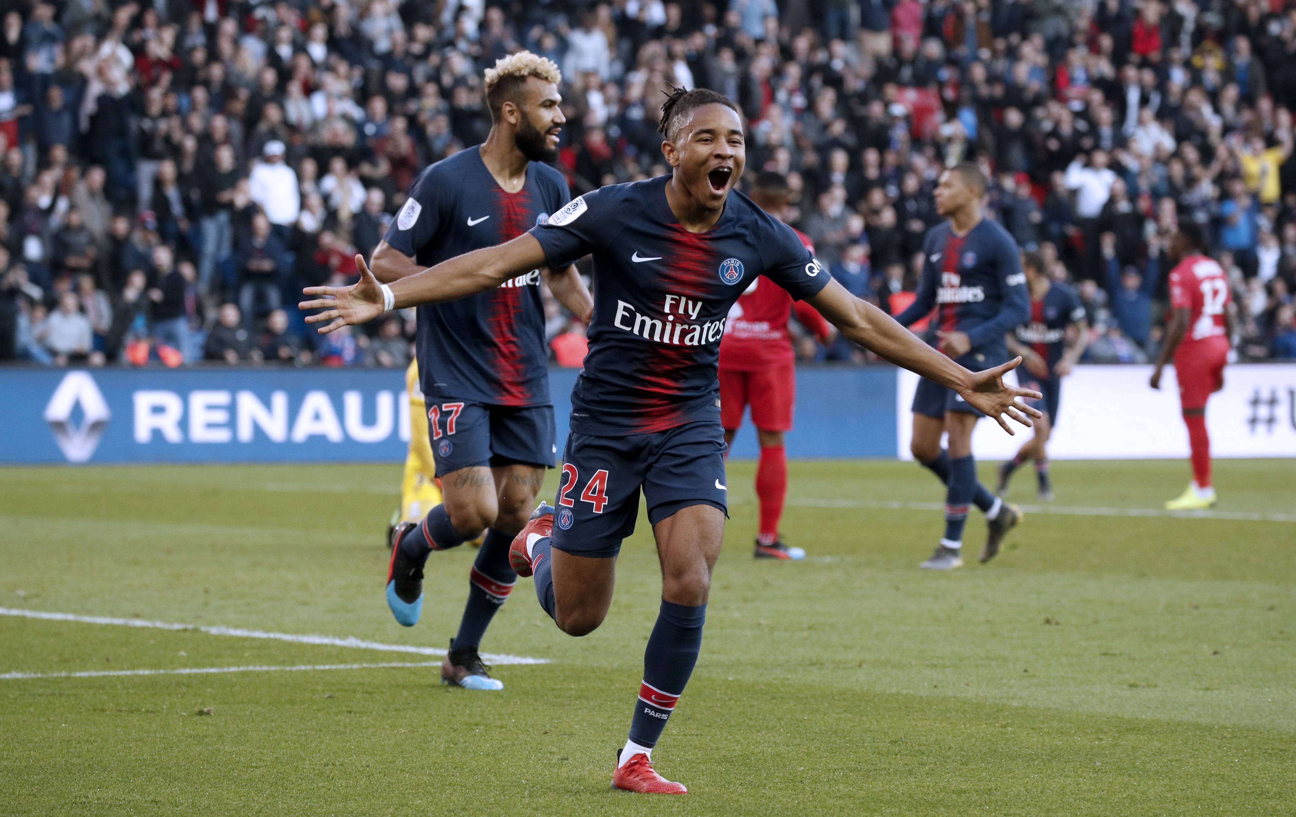 包含哈兰德连续十五场比赛得分超过精彩发挥，巴黎圣日耳曼挑战极限！的词条