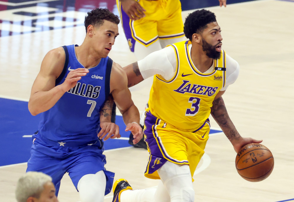 多特蒙德巨星伤愈复出即破门，全场球迷沸腾，进行直接.的简单介绍